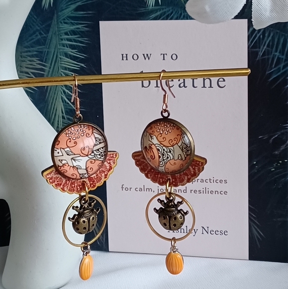 Fantasy Japanese Fan and Insect Earrings - Picture 1 of 2